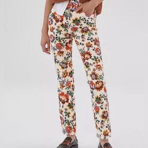 Anthropologie Pilcro The Cigarette Slim Straight Jeans Floral Size 30